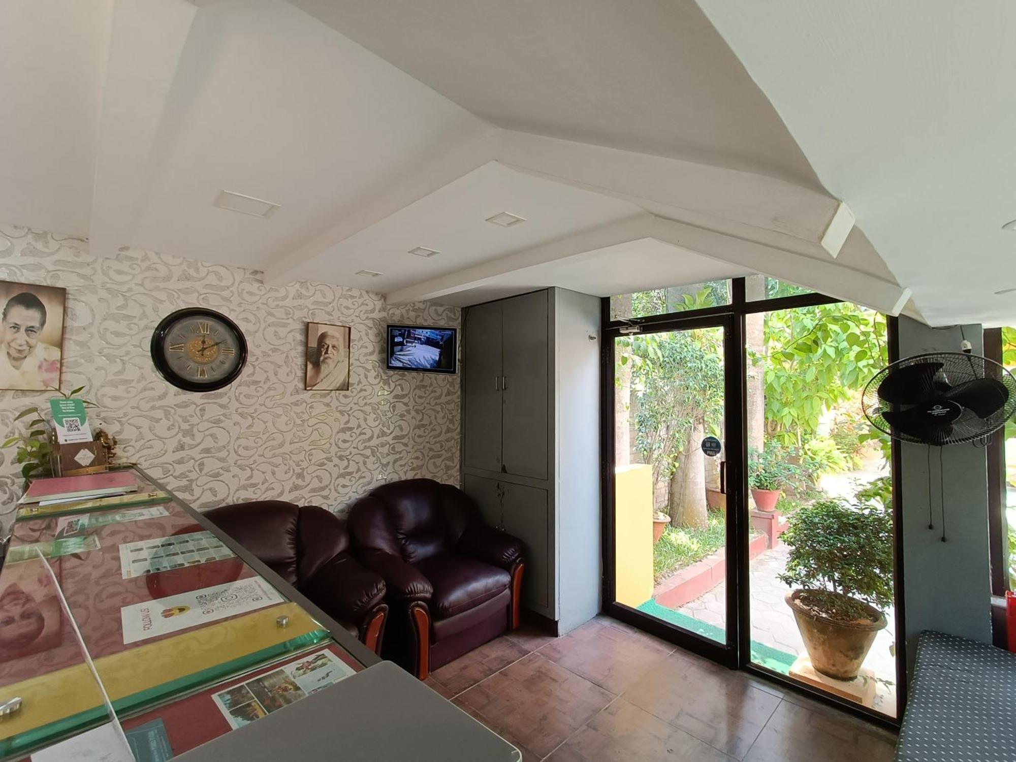 Poppys Olive De' Villa Auroville Exterior photo